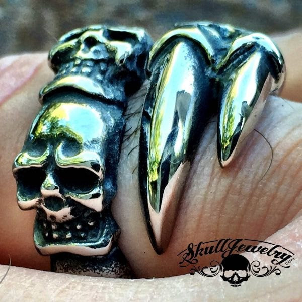 'Outlaw Man' Gothic 6 Skull Ring With Eagle Talon
