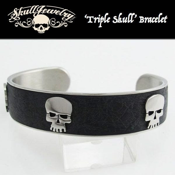 'Triple Skull' Leather & Stainless Bangle Bracelet