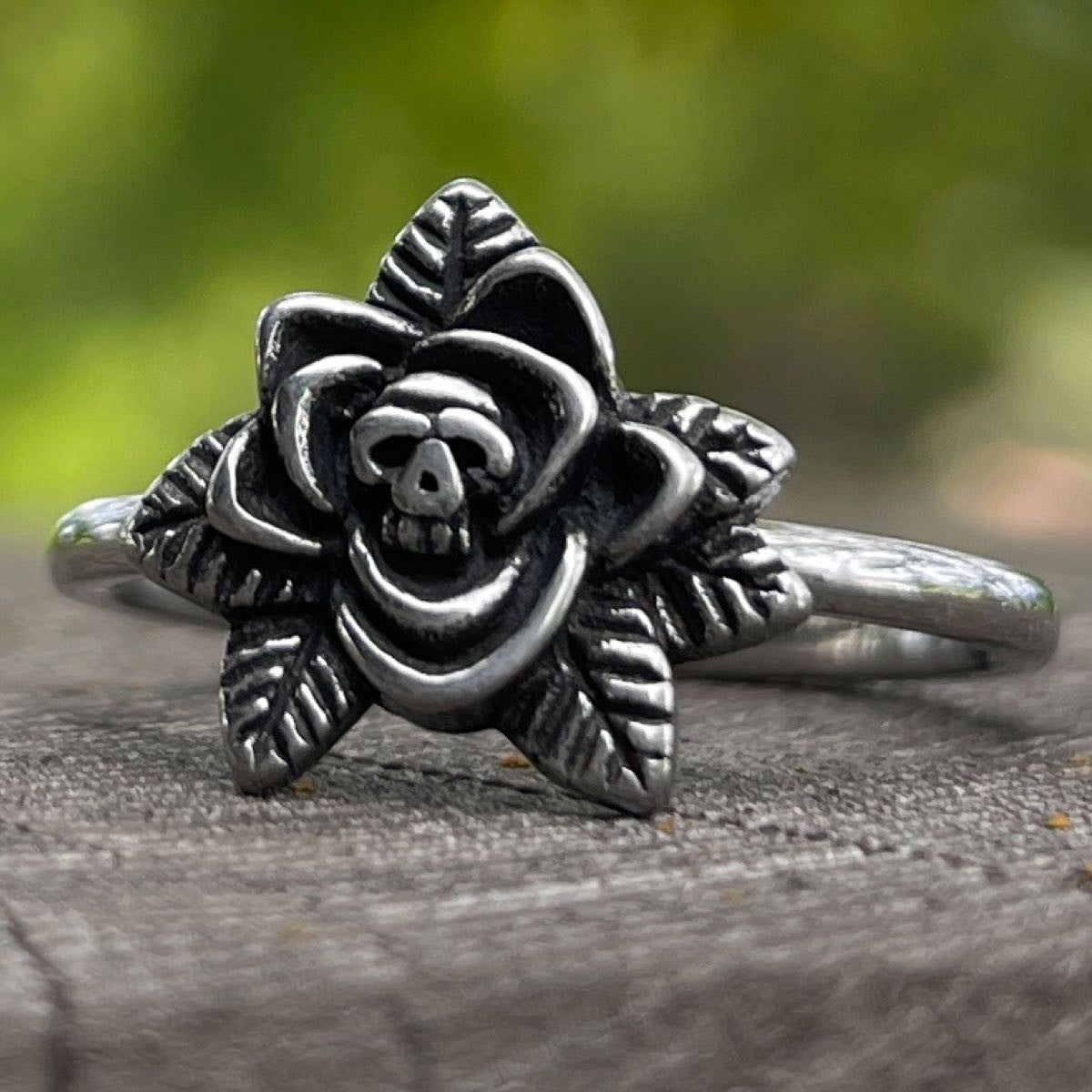 'Fiore di Teschio' Skull Flower Ring