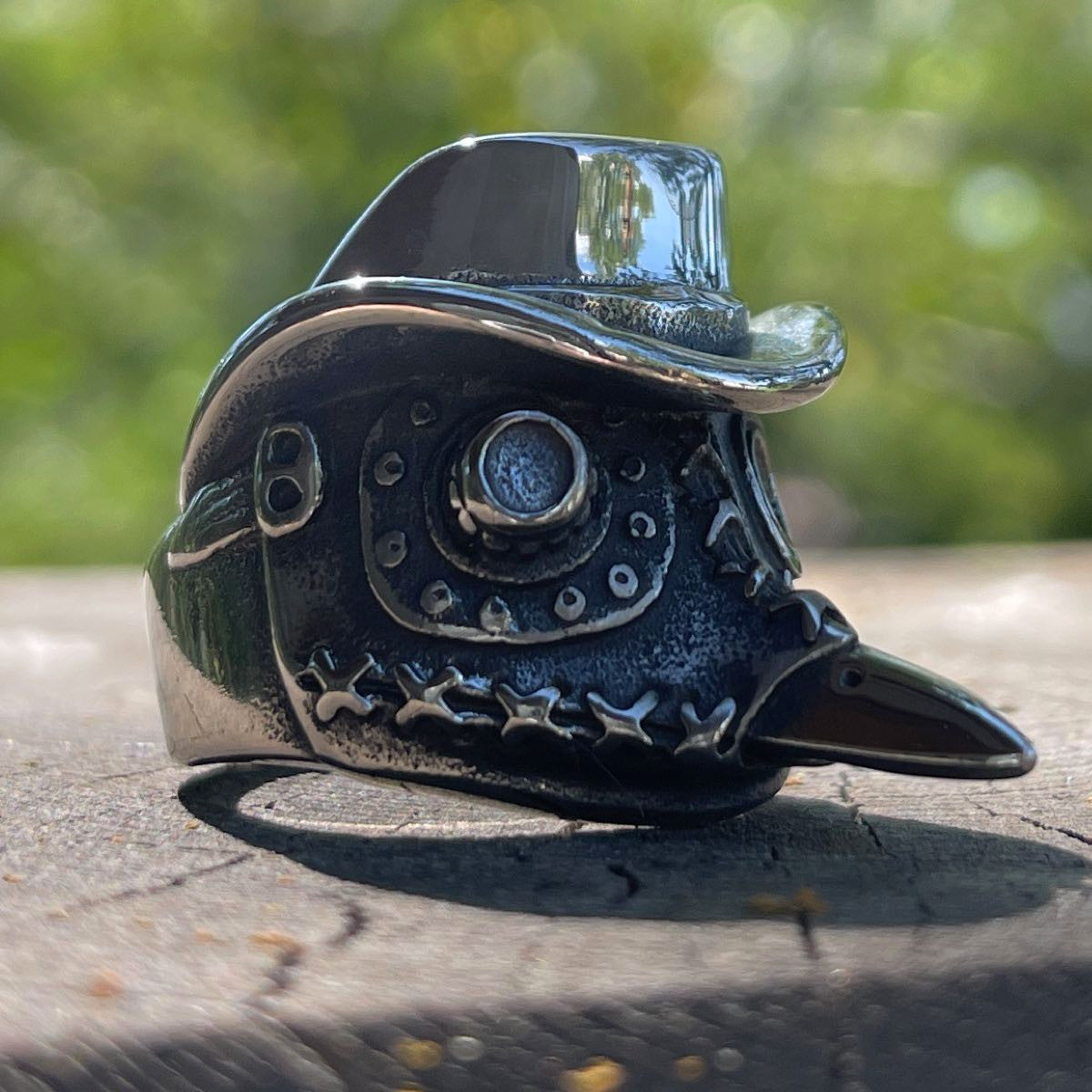 Plague Doctor Ring beak hat sharp