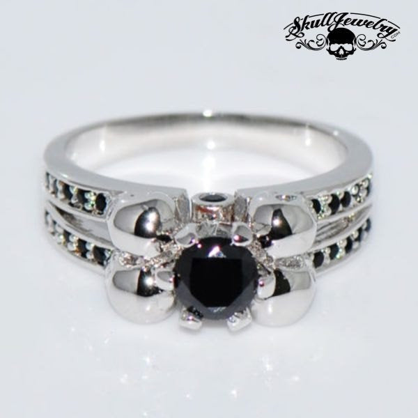Quatre crânes 10KT White Gold Filled mariage Black Sapphire / Bague de fiançailles
