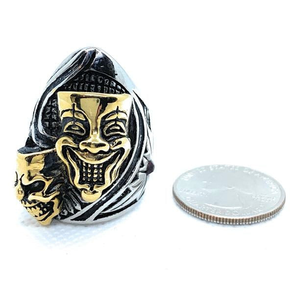 Smiling Faces Skull Ring size comparison