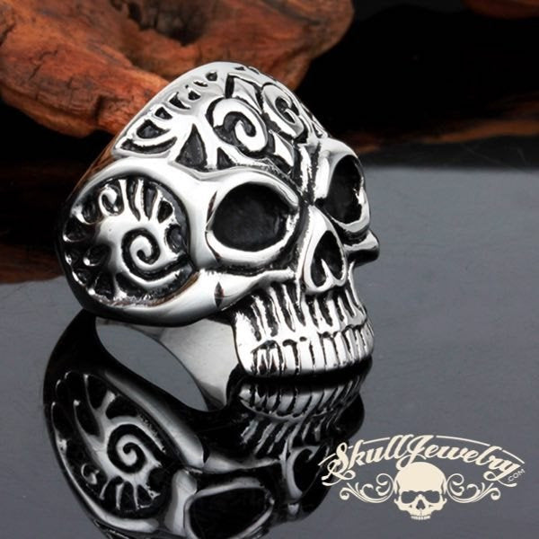 Fearless skull ring