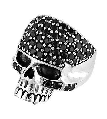 Vampire Skull ring w/Black Stones (#065)