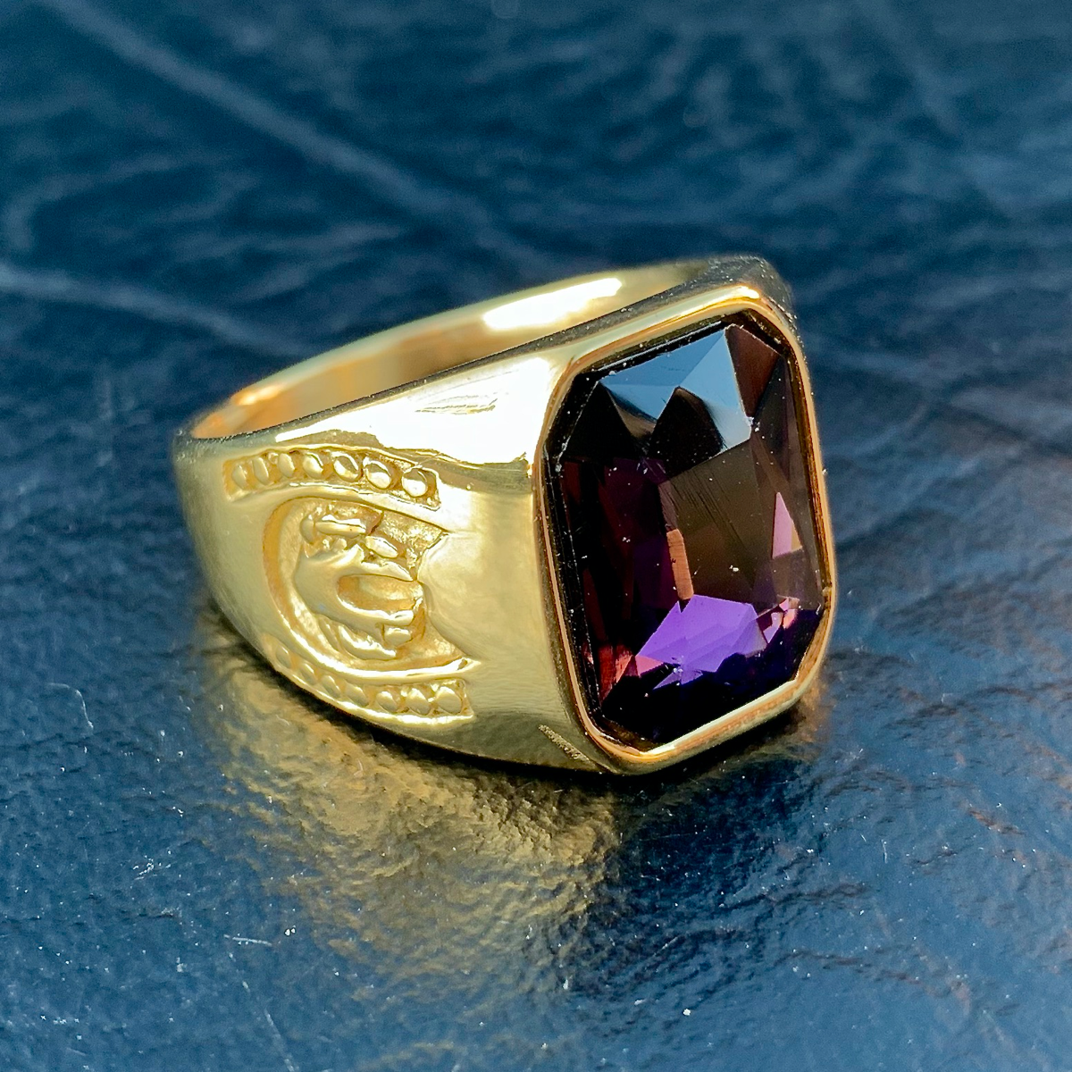 Purple Stone Gold-Tone Ring (#c268)