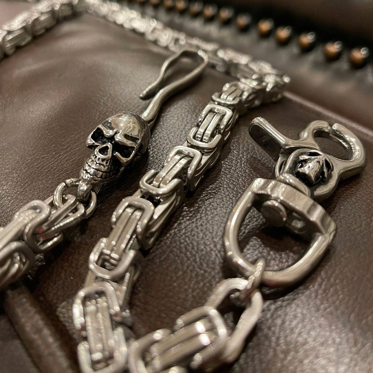 22" or 30" 'A Better Man' Skull Wallet Chain