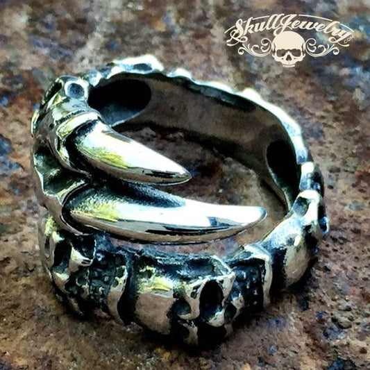 'Outlaw Man' Gothic 6 Skull Ring With Eagle Talon