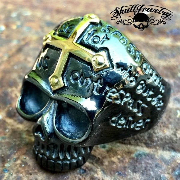 señores de negro anillo de calavera oración