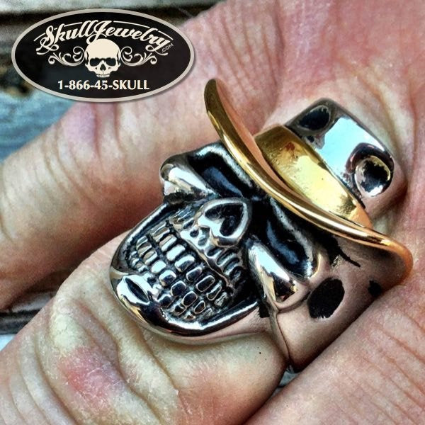 496 - 'Carry On' Gold Cowboy Hat Skull Ring - on my finger