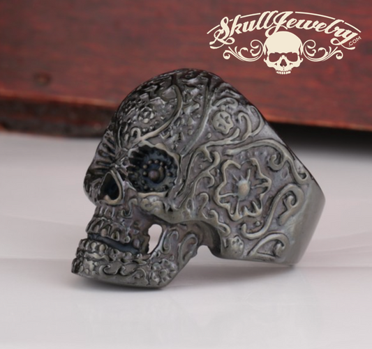 black antique skull ring