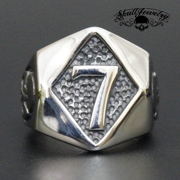 Diamond Shaped 7 Ring With Two Skulls on Sides Stainless Steel Ring