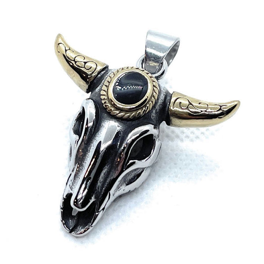 A bold, powerful look: Skull Bull Pendant with Gold Horns
