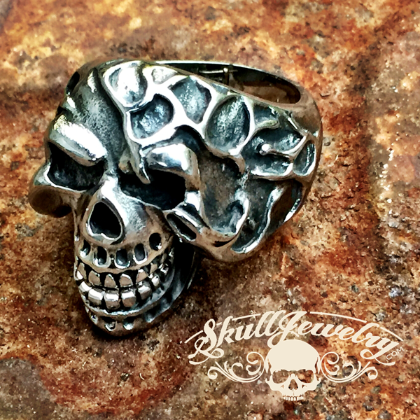 'Bad to the Bone' Stainless Steel Laughing Skull Ring with Moveable Jaw