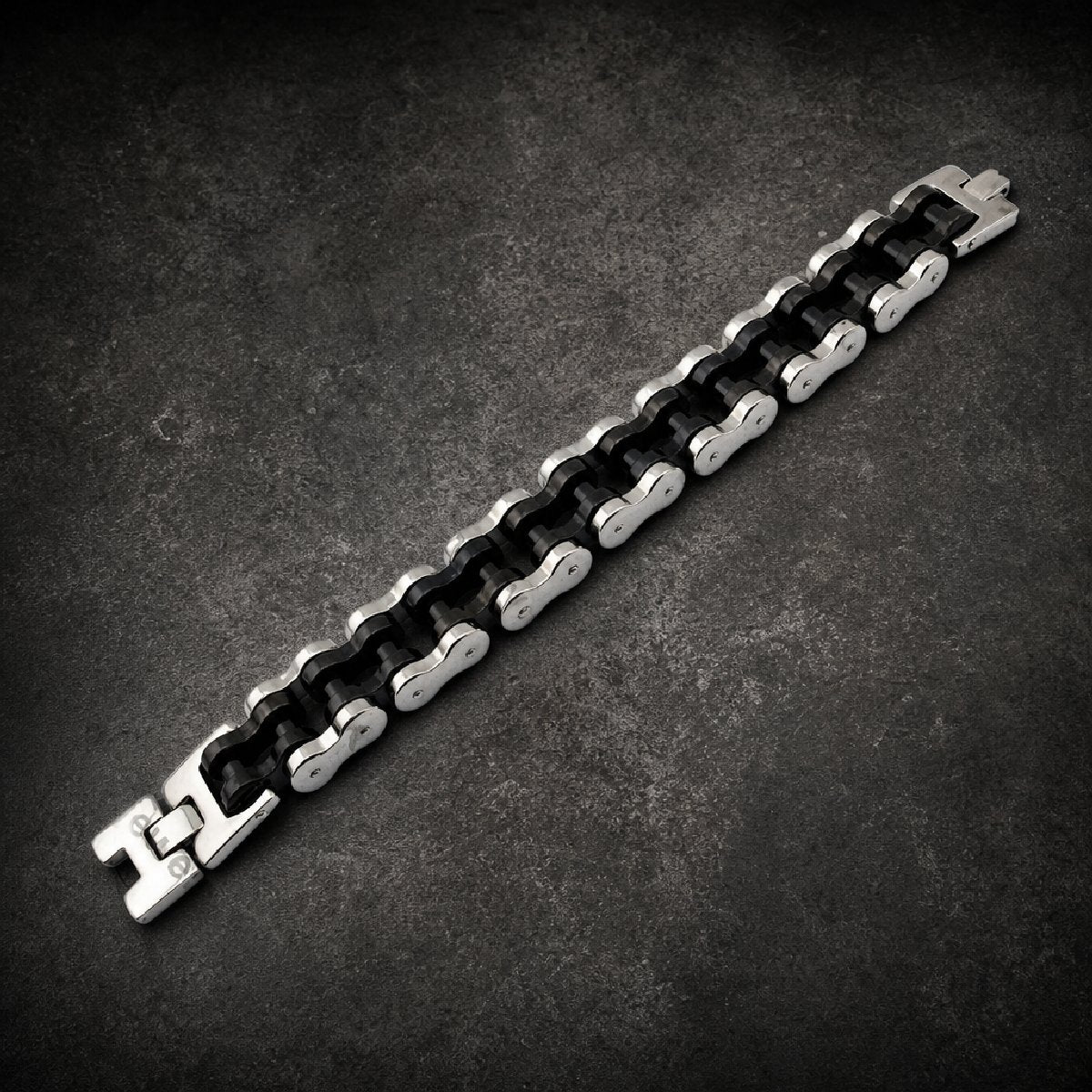 Blackout Chain — Heavy 9" Link Bracelet · 207 grams (#B0101)