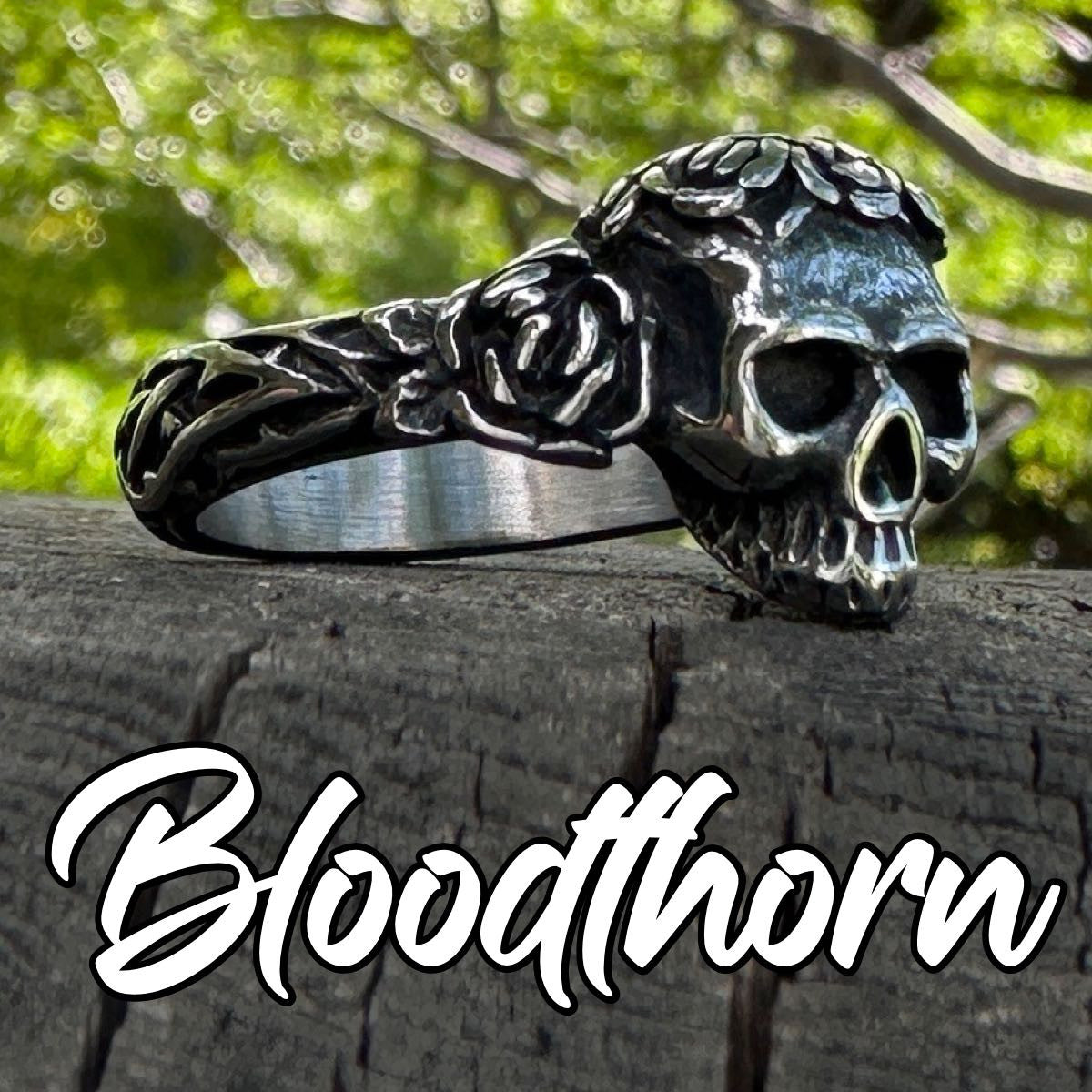 Bloodthorn Band Skull Ring