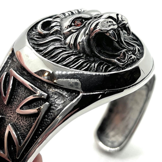 'Leonidas' Big & Bold Lion Bracelet (bangle021)