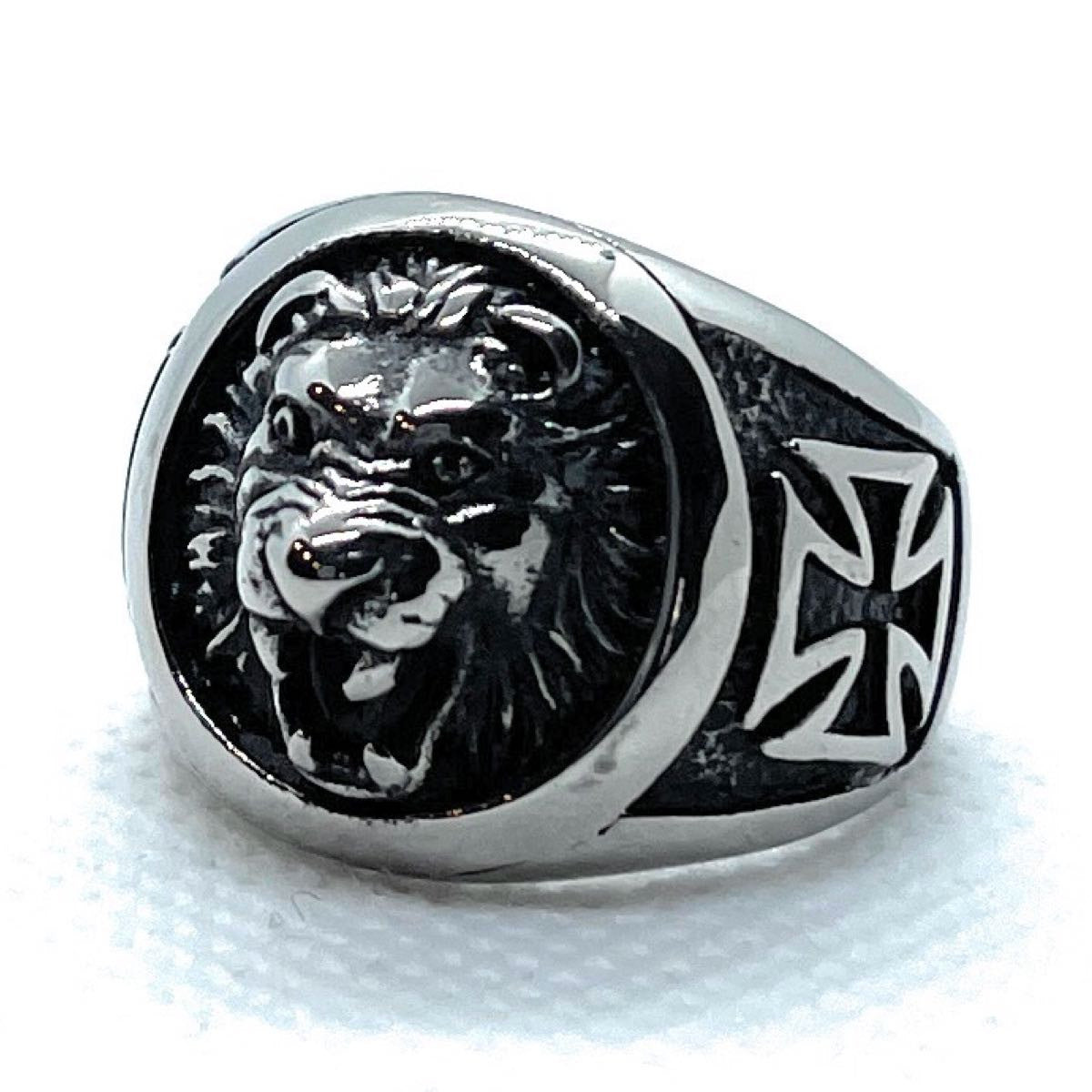 'Majestic Fury' Lion Ring