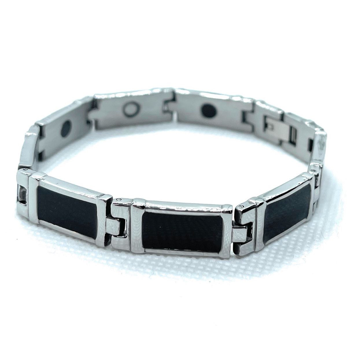 Bracelet en émail noir et acier avec aimants