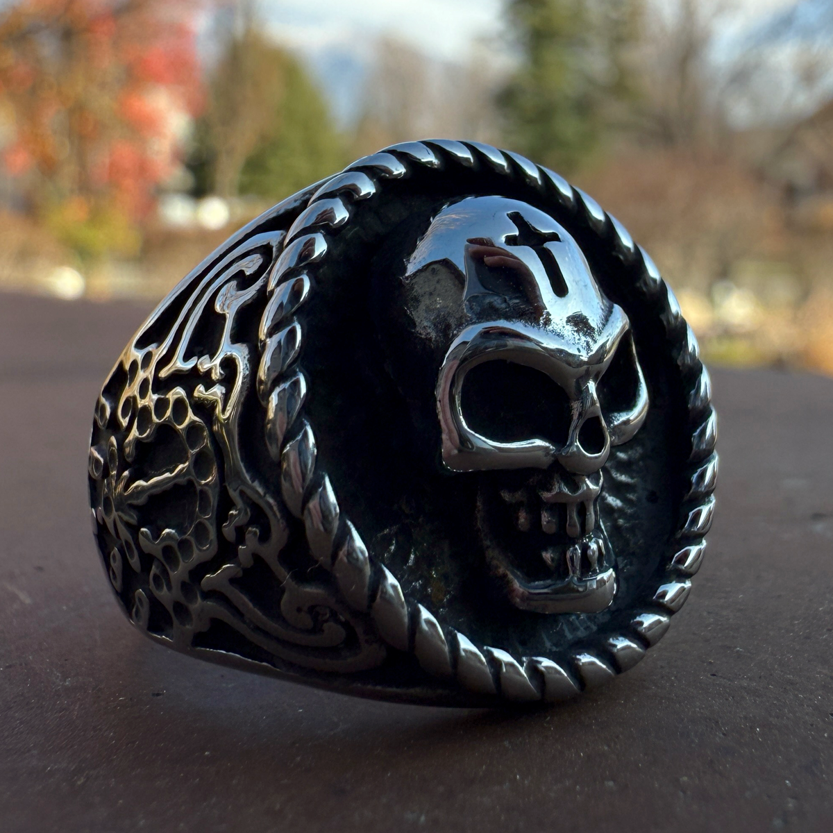 Reaper’s Oath Ring™ – 316L Stainless Skull Signet with Carved Sides