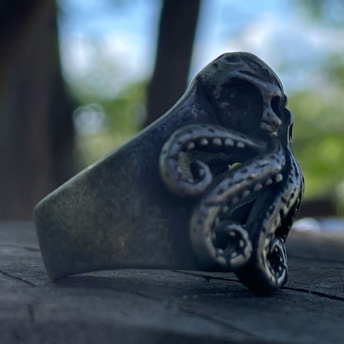 The Old Man and the Sea skull ring - side comparison