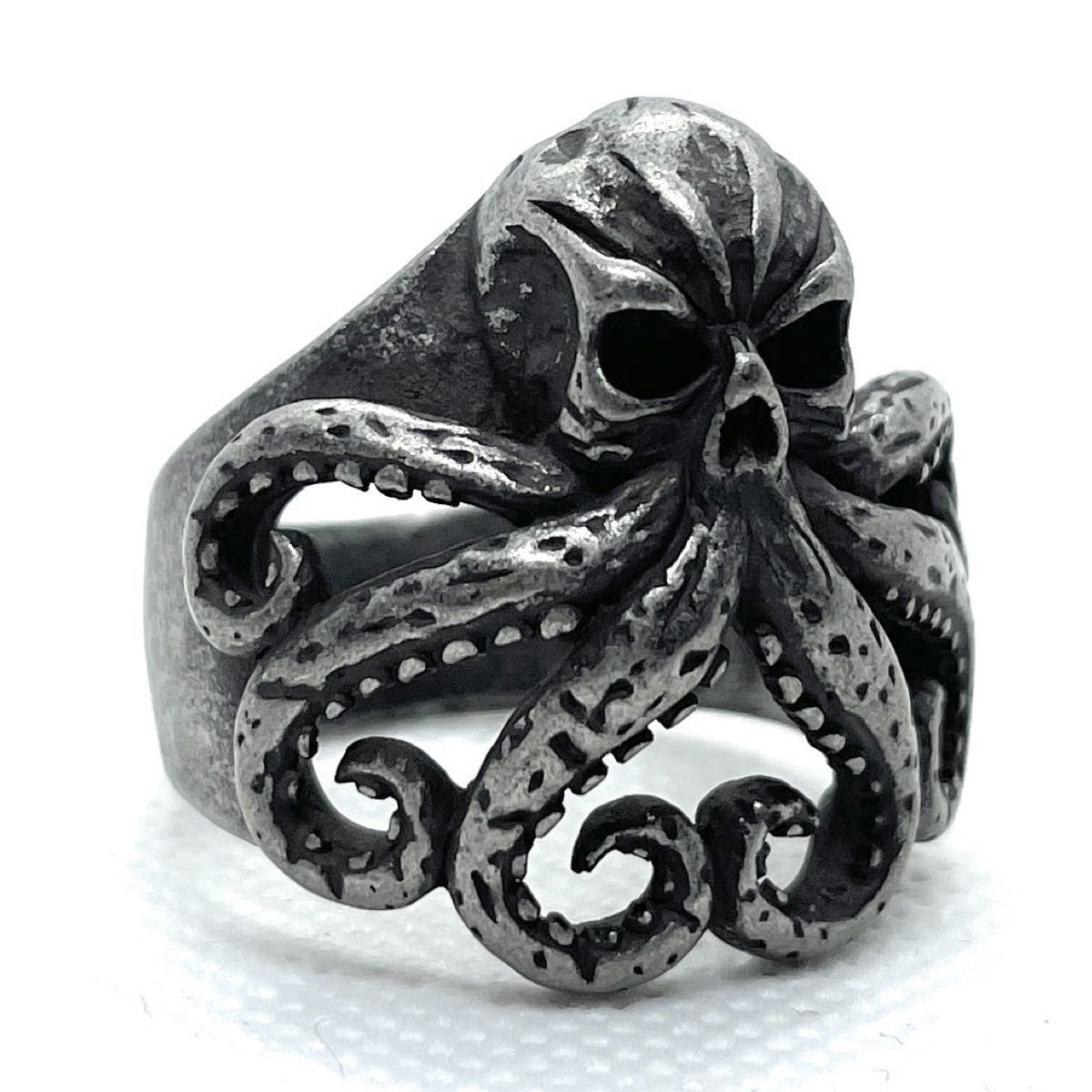 The Old Man and the Sea skull ring for bikers who like octopus
