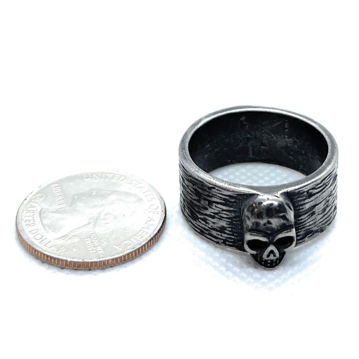 Vintage Outlaw Skull Ring - size comparison - true to size biker ring