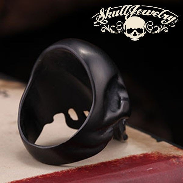 black stainless steel skull ring