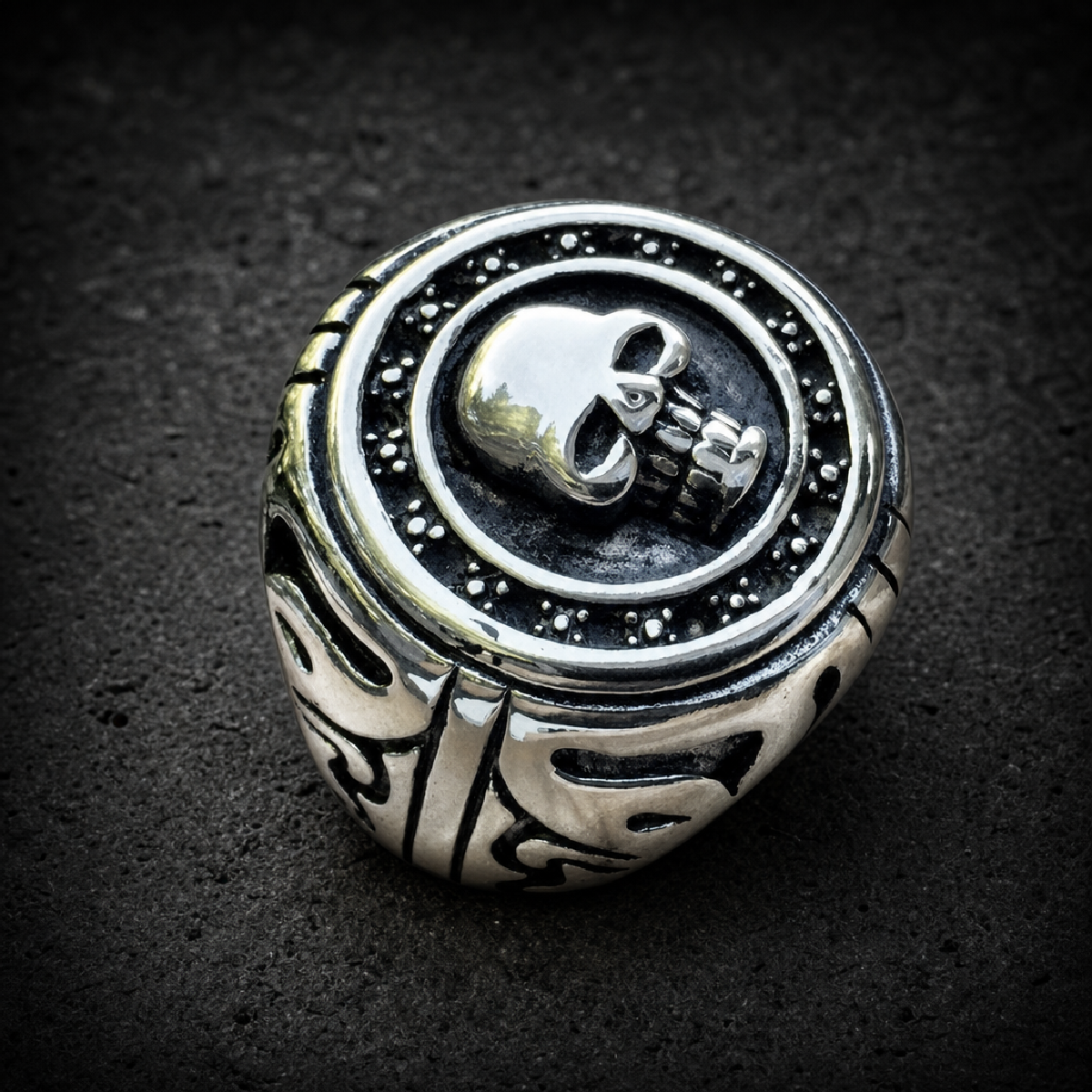 Beast Of Burden - Big, Bold & Heavy Round Skull Ring - 316L stainless steel unisex jewelry (R0784)