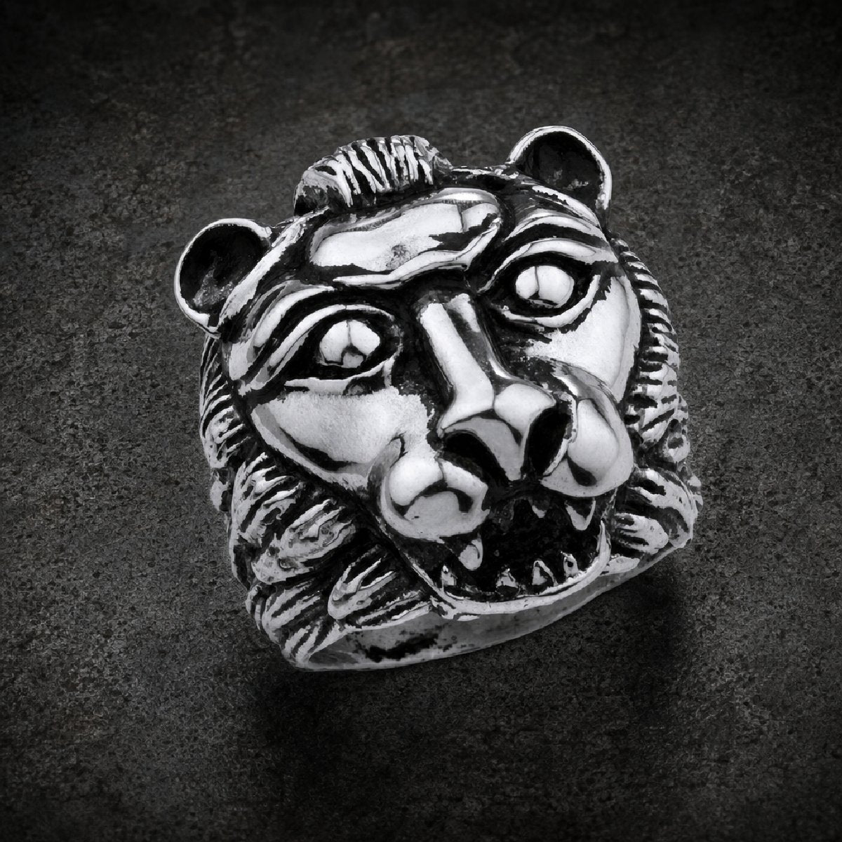 Big, Heavy and Solid Stainless Steel Lion Ring (#R0437)