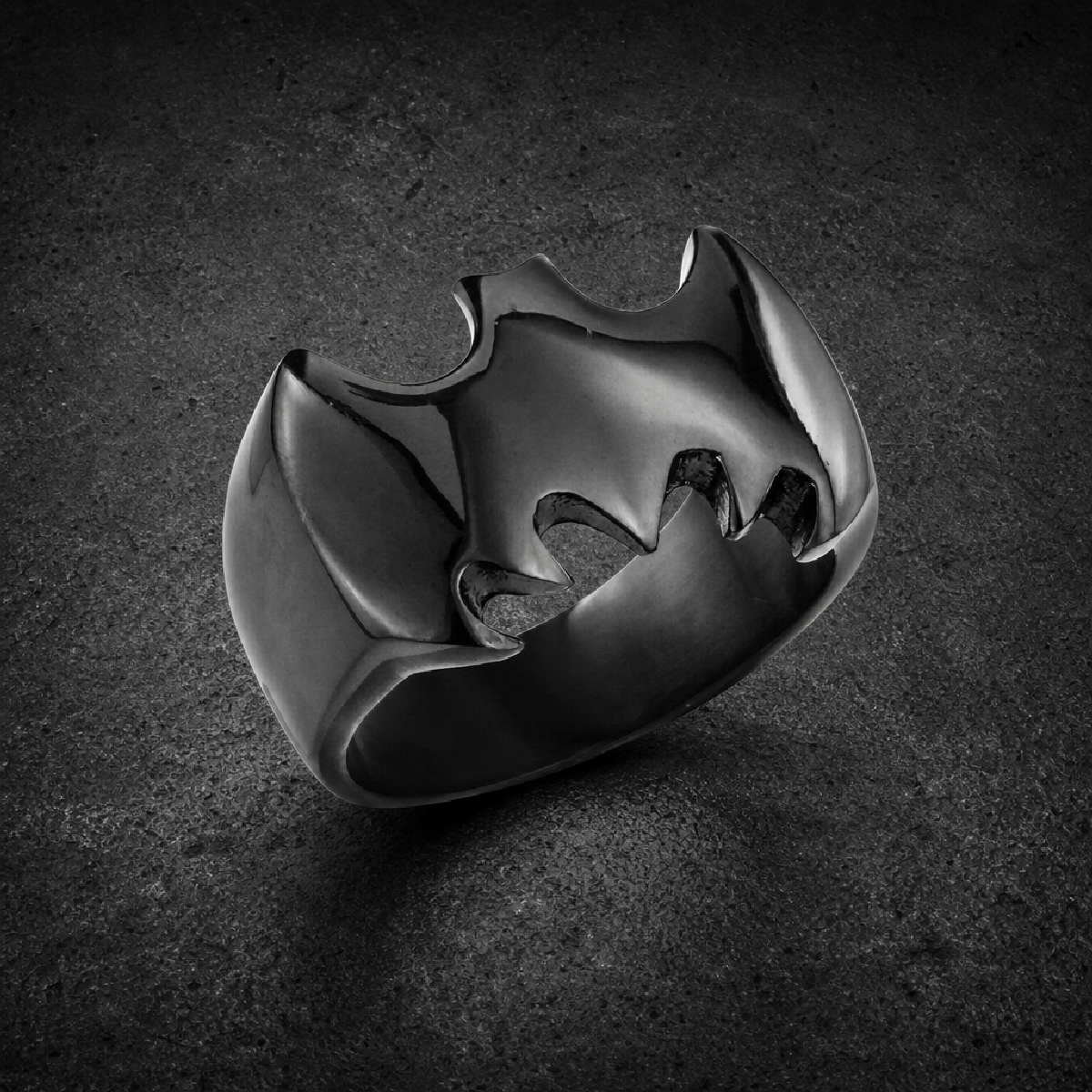 BLACK 'Dark Knight' Stainless Steel Bat Ring - 316L stainless steel unisex jewelry (R0588)