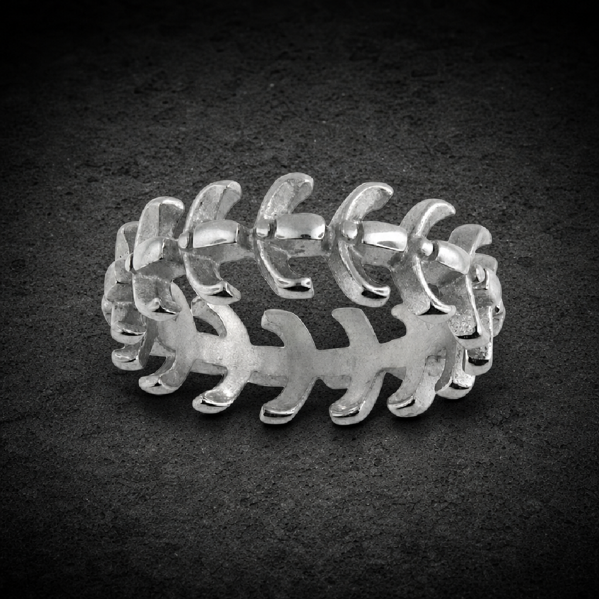 Bone Collector - Spine & Bones Ring - 316L stainless steel unisex jewelry (R0493)