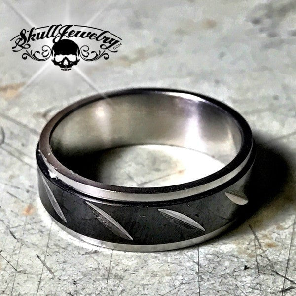 Slash Band Ring