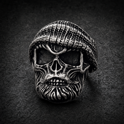 Caught Between the Devil and the Deep Blue Sea - Skull Ring - 316L stainless steel unisex jewelry (R0390)