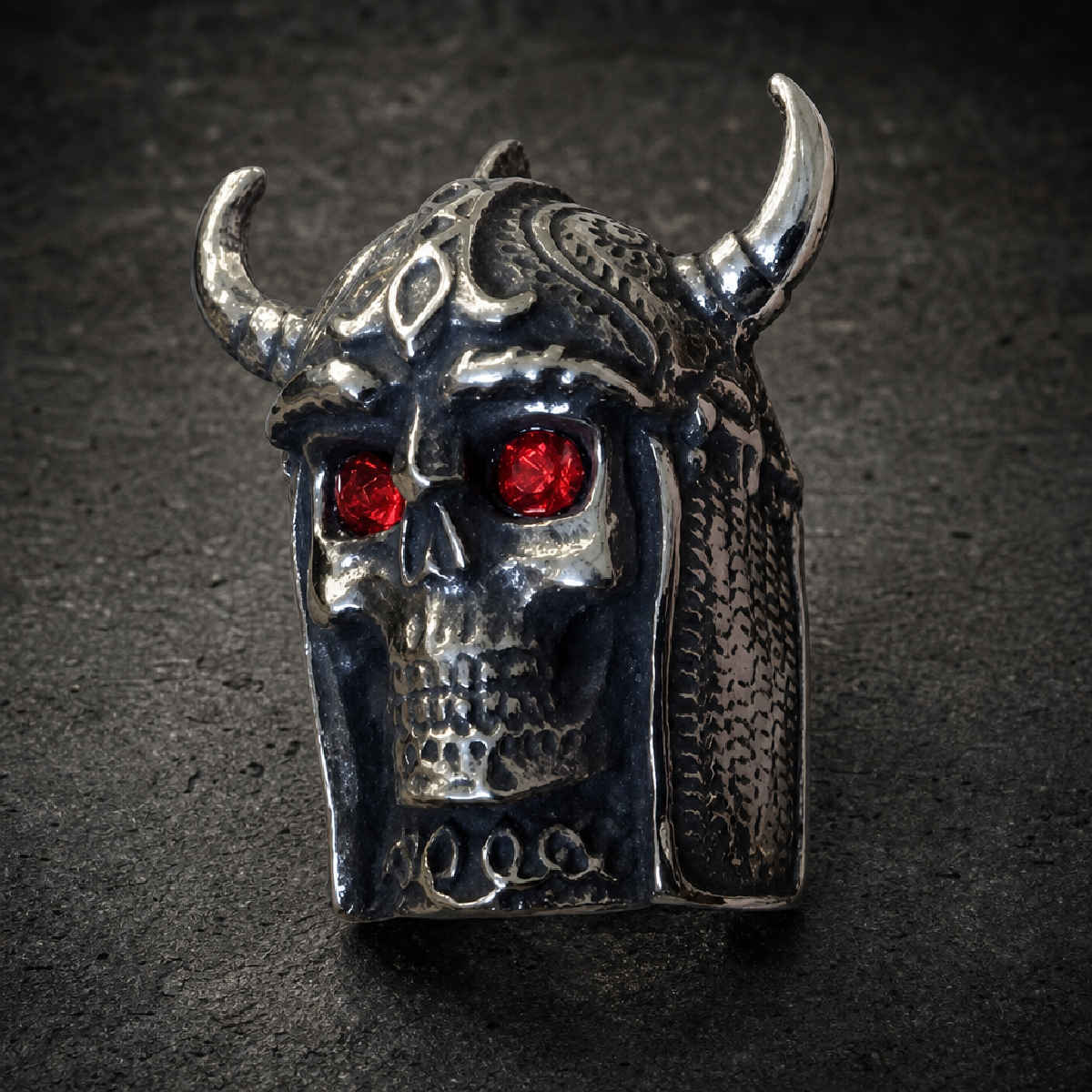 Celtic Warrior w/Red Eyes, Horned Helmet and Chainmaille Ring - 316L stainless steel unisex jewelry (R0659)