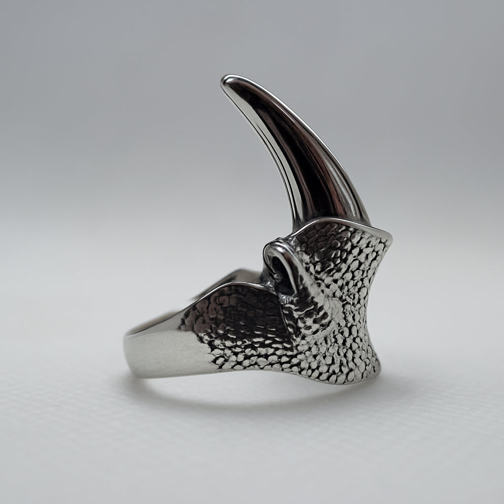 Predator Claw Power Ring (#R0213) - alternate view