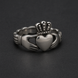 Queen's Claddagh (#R0066)
