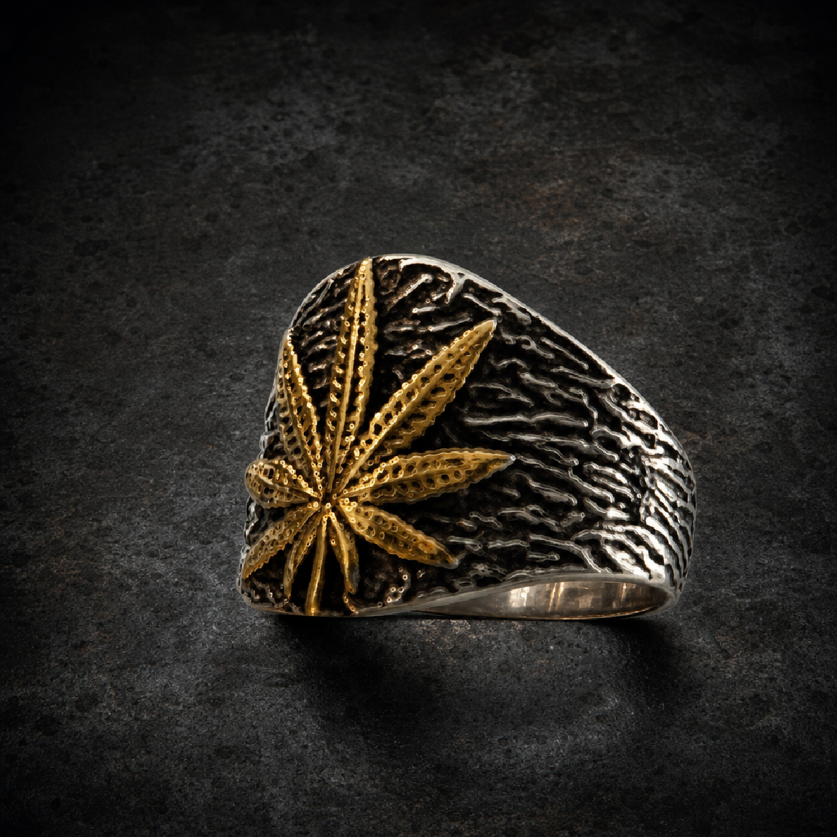 Devils Lettuce - Marijuana Leaf Ring - 316L stainless steel unisex jewelry (R0576)