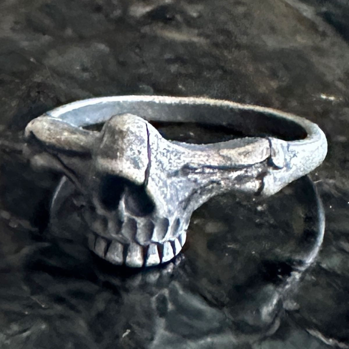 face less skull ring