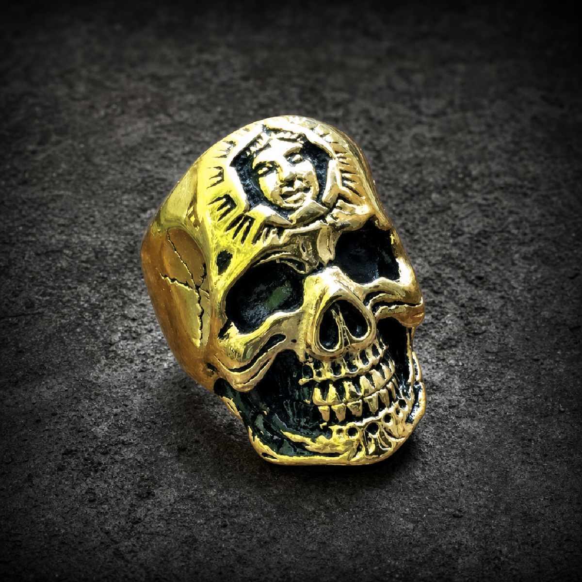 Gold-Tone 'Don't You Forget About Me' Stainless Steel Skull Ring with Inner Face - 316L stainless steel unisex jewelry (R0…
