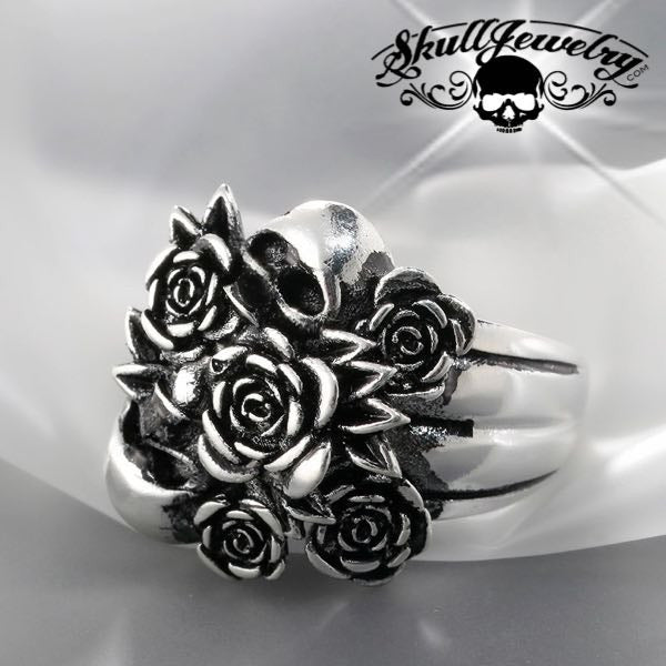 gothic skull and roses wedding ring