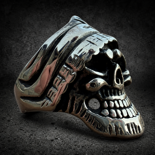 Gravehelm Sentinel Skull Ring - 316L stainless steel unisex jewelry (R0863)