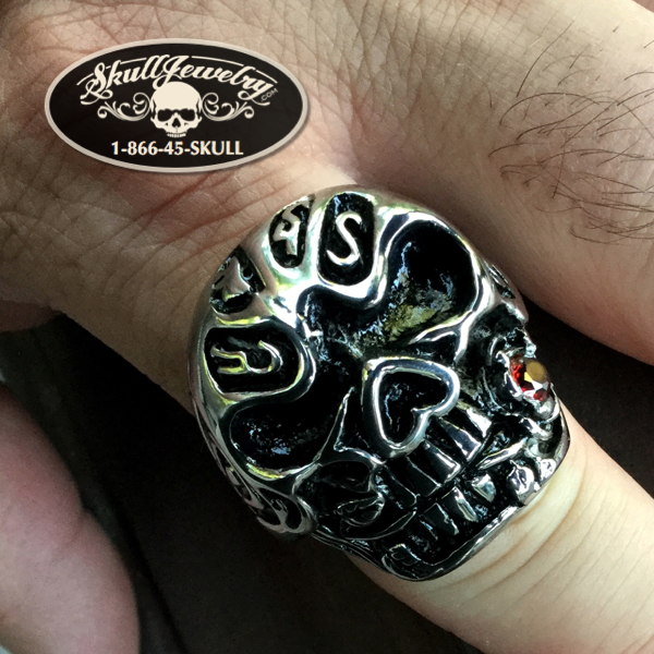 guns and roses skull ring