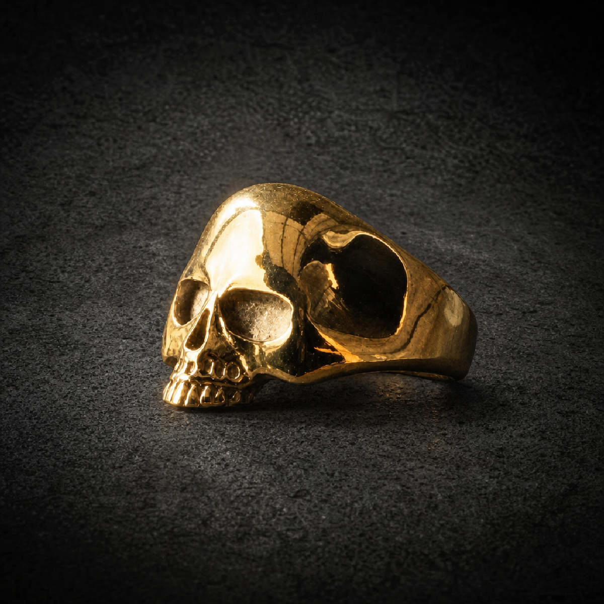 HEART OF GOLD — Gold-Tone Old School Skull Ring - 316L stainless steel unisex jewelry (R0345)