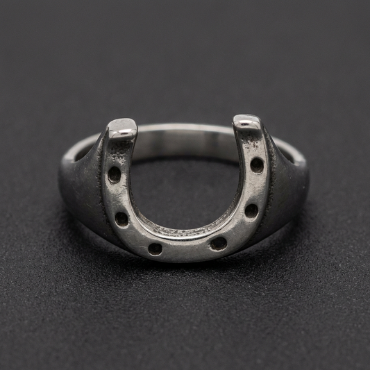 Iron Luck Signet Ring in 316L stainless steel, a classic signet ring with a horseshoe emblem symbolizing strength and fortune.