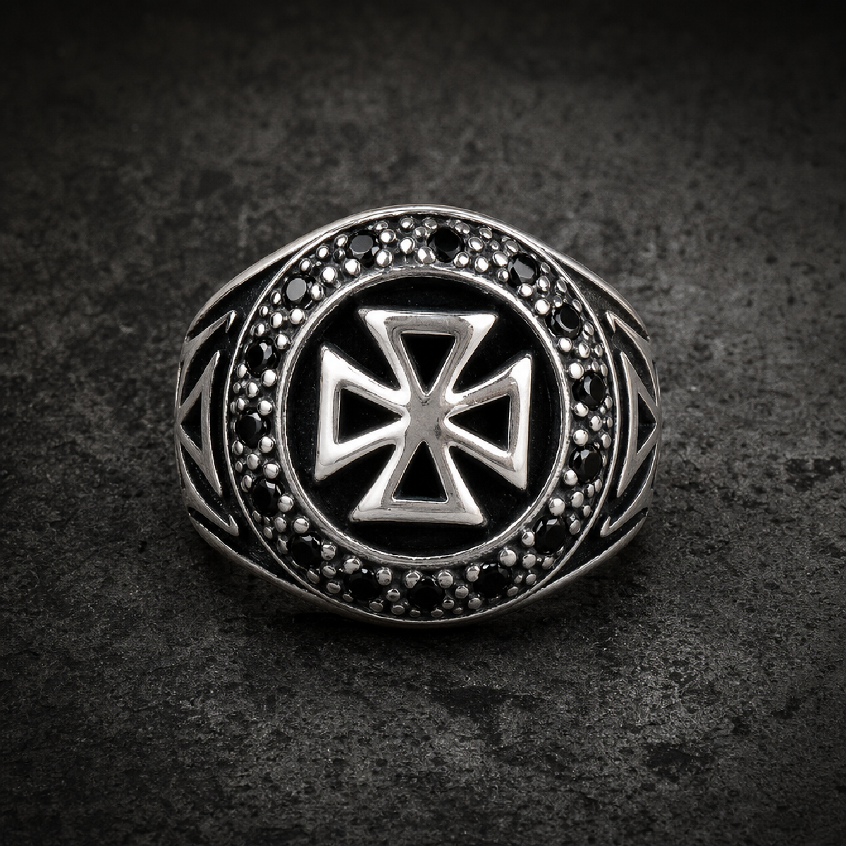 Knights Templar Cross - Ring w/Black Gemstones - 316L stainless steel unisex jewelry (R0474)
