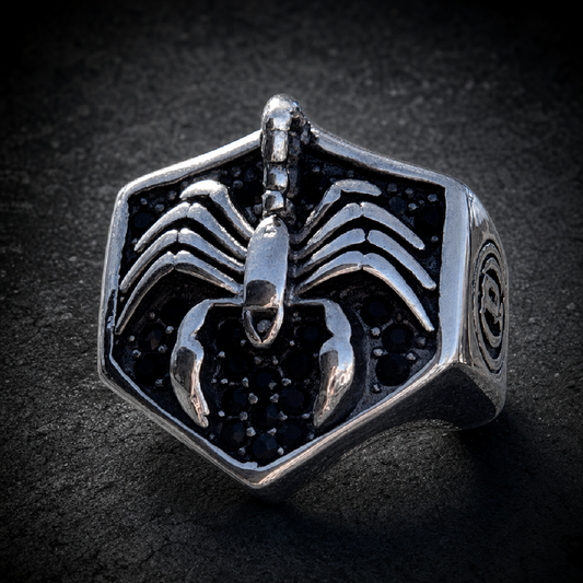 Love At First Sting Scorpion Ring - 316L stainless steel unisex jewelry (R0394)