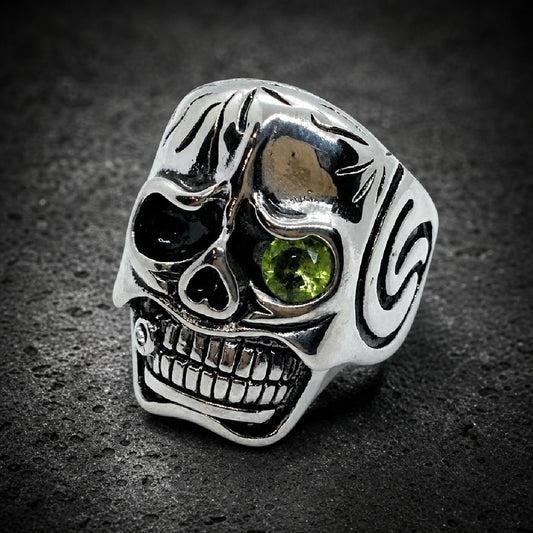Malicious Gaze — 316L Stainless Steel Skull Ring with Green Gemstone Eye
