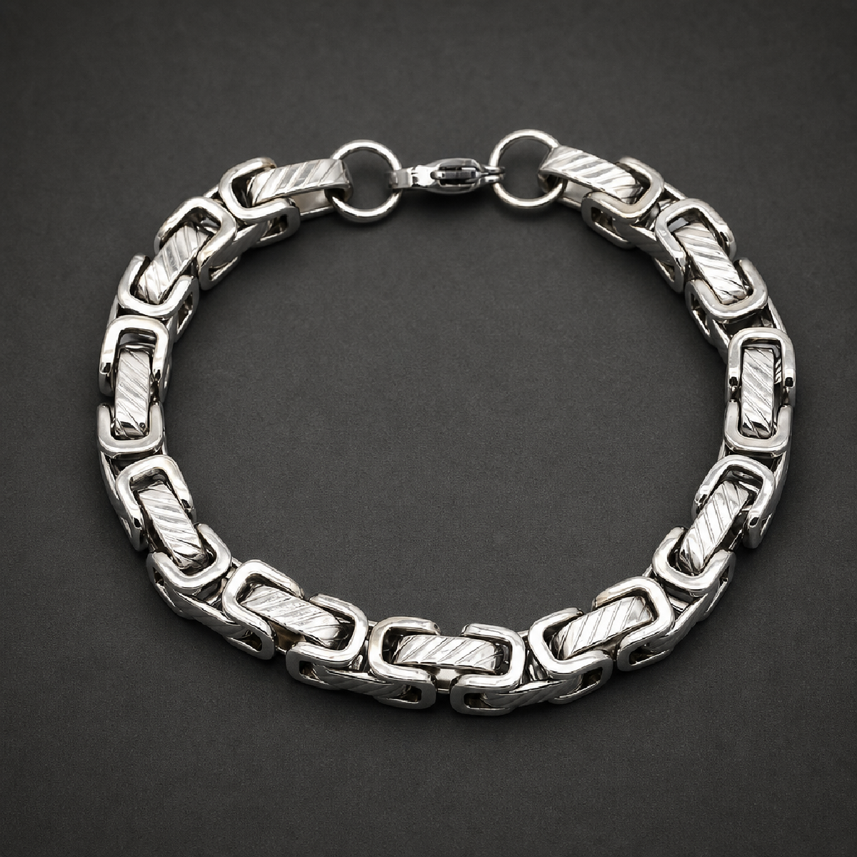 Heavy-duty 316L stainless steel Byzantine chain bracelet in bright silver finish