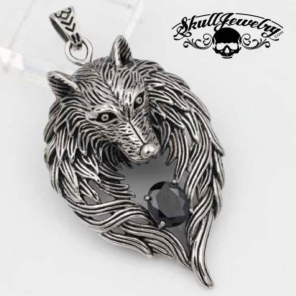 Wolf w/Black Stone Pendant