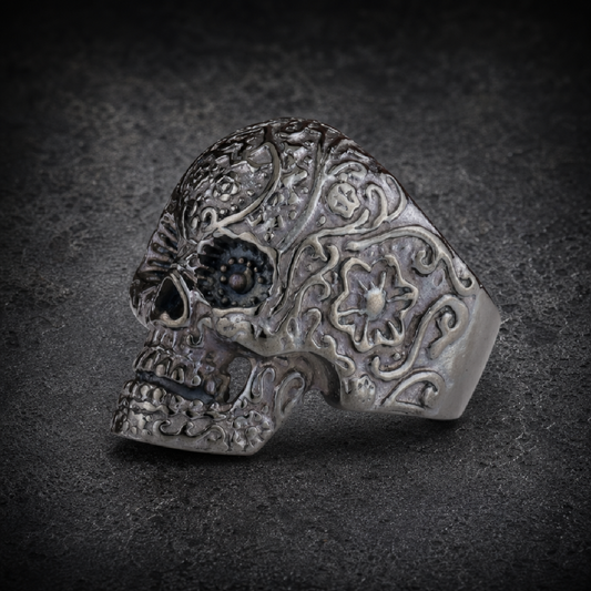 Noir Cráneo Luxe - Black Skull Ring w/ Vintage Floral Design - 316L stainless steel unisex jewelry (R0647)